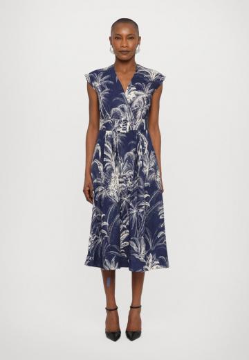 Летнее платье