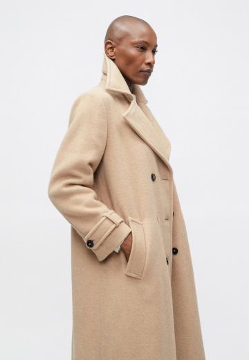 Шерстяное пальто