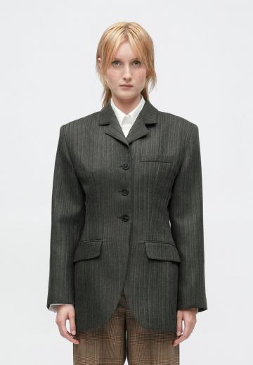 Длинный блейзер