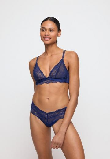 Бюстгальтер без косточек