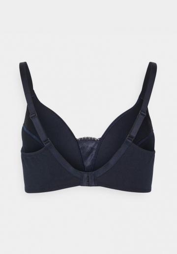 Бюстгальтер без косточек