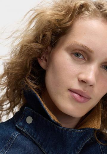 Короткое пальто