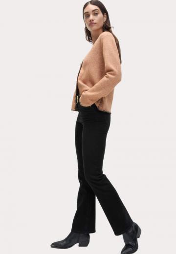 Клешеные брюки