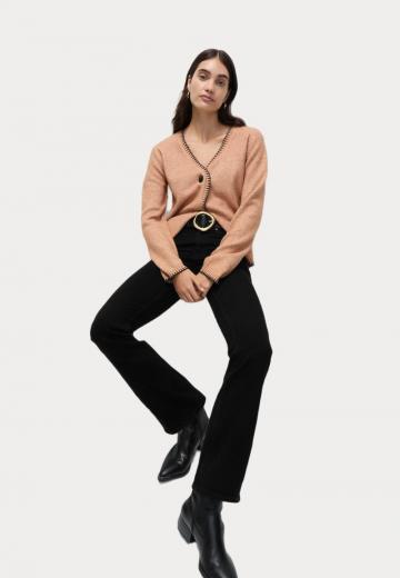 Клешеные брюки