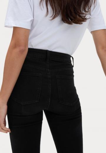 Клешеные брюки