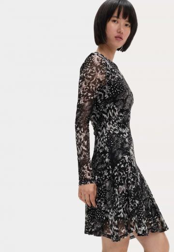 Короткое платье