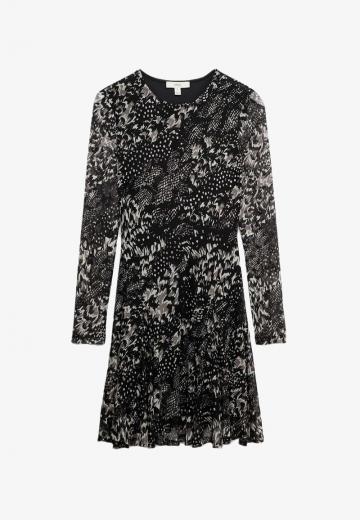 Короткое платье