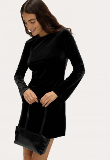 Короткое платье