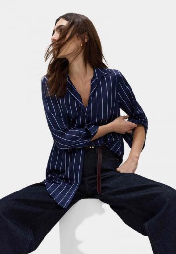 Атласная блузка