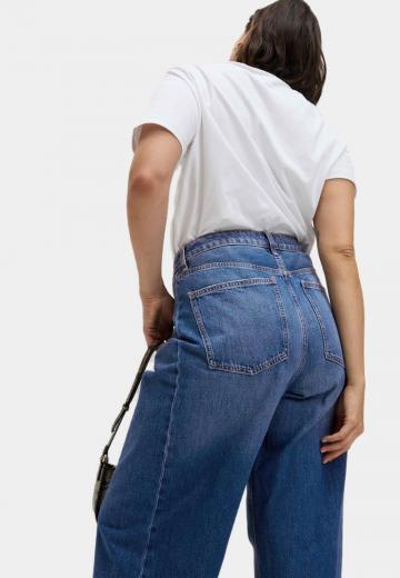 Свободные джинсы
