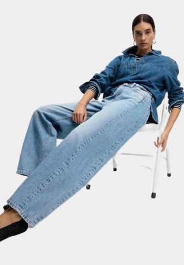 Свободные джинсы