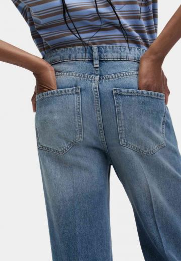 Клешеные джинсы