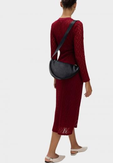 Вязаное платье