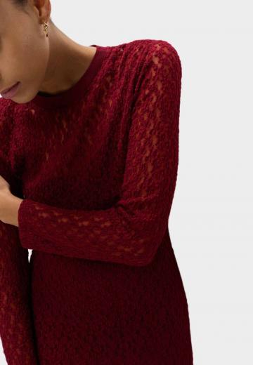 Вязаное платье