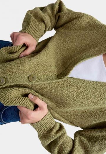 Вязаная кофта