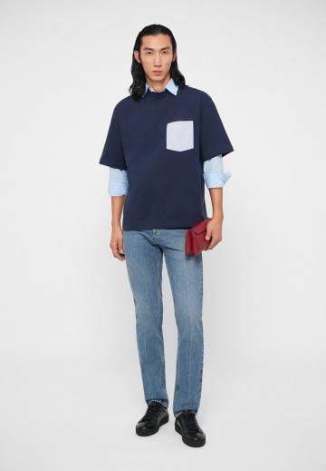 Прямые джинсы