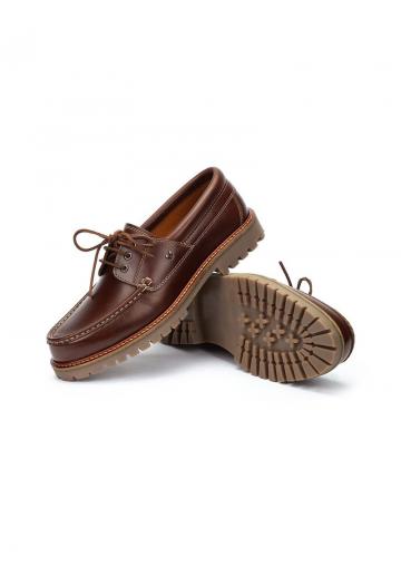 Ботинки на шнуровке