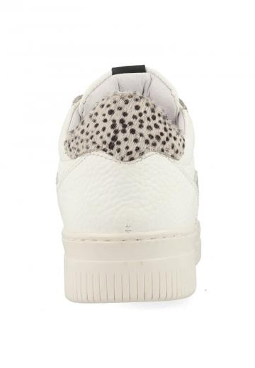 Гандбольные кроссовки