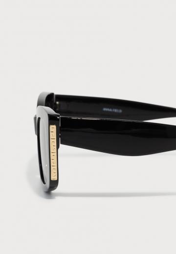 Солнечные очки