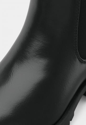 Ботинки челси