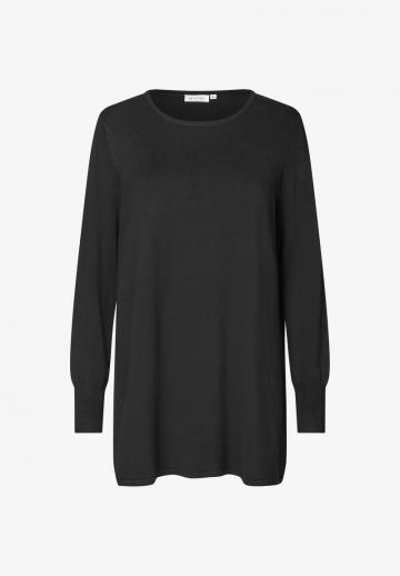 Длинный пуловер