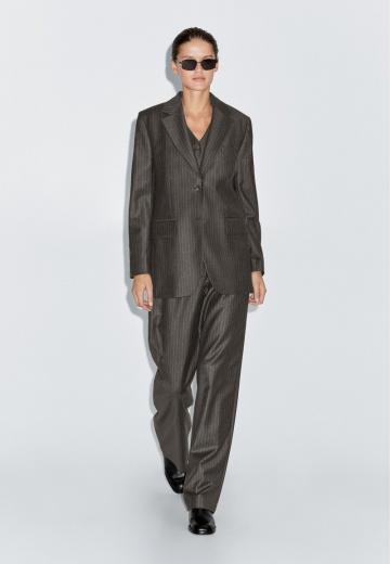 Длинный блейзер