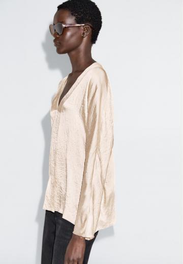 Атласная блузка