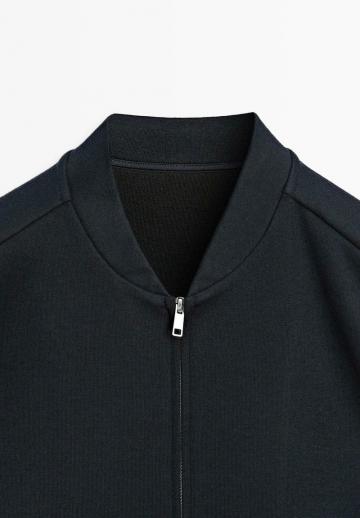 Куртка бомбер