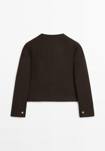 Короткая куртка