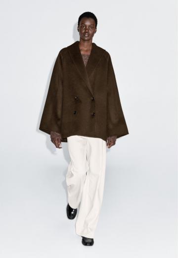 Короткое пальто