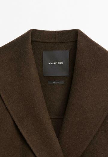 Короткое пальто