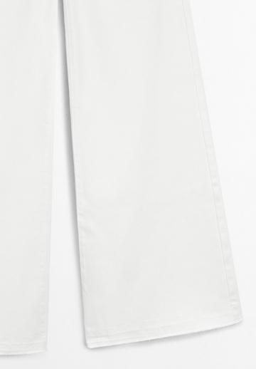 Клешеные джинсы