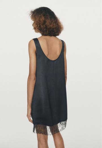 Короткое платье