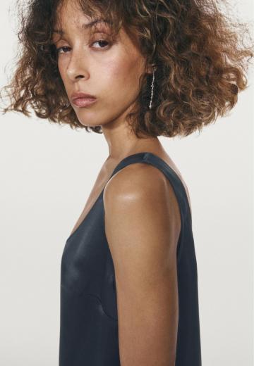 Короткое платье