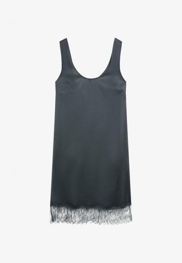 Короткое платье