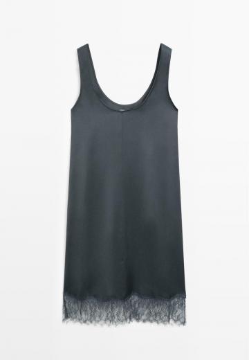 Короткое платье