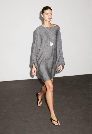 Короткое платье