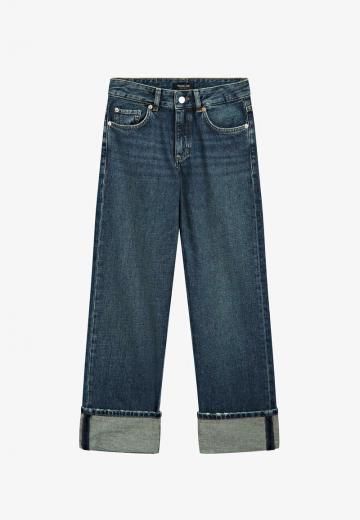 Свободные джинсы