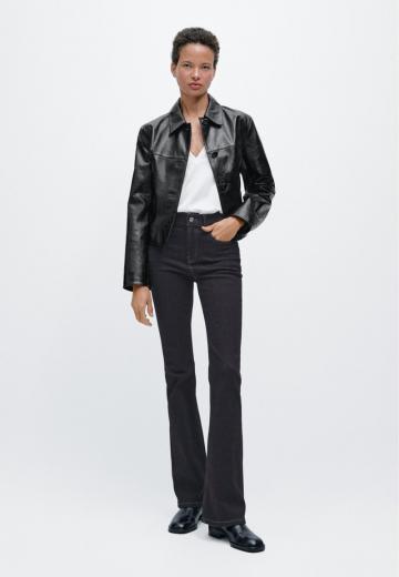 Клешеные джинсы