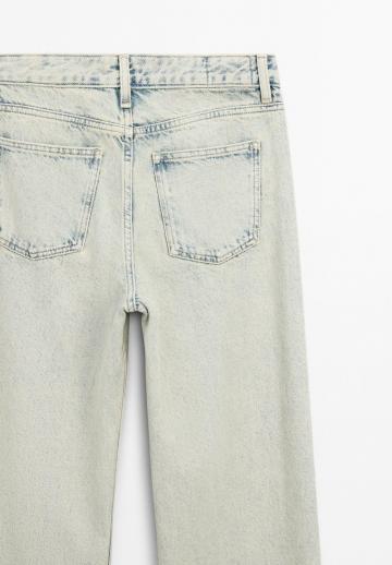 Прямые джинсы