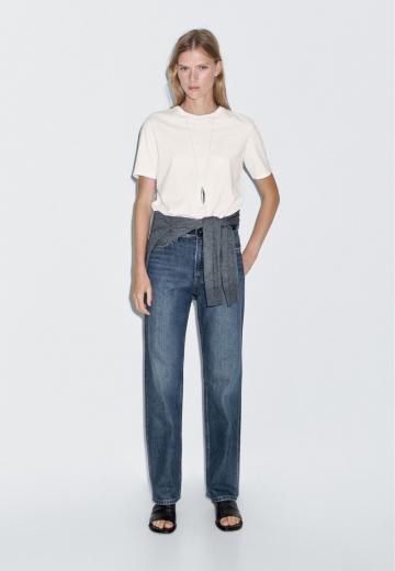 Прямые джинсы