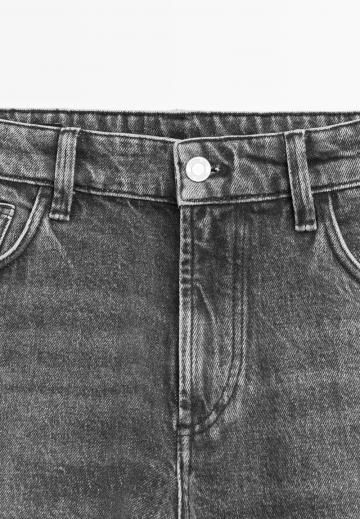 Узкие джинсы