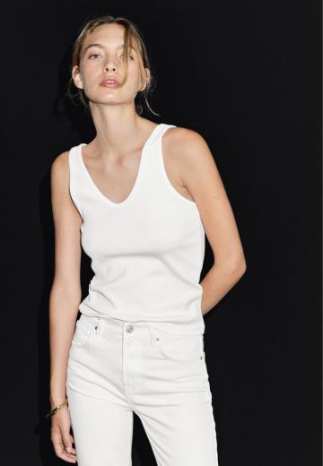 Клешеные джинсы