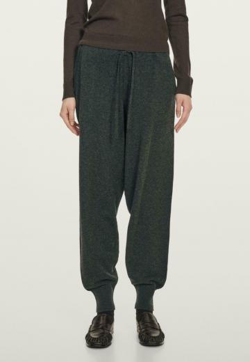 Спортивные штаны