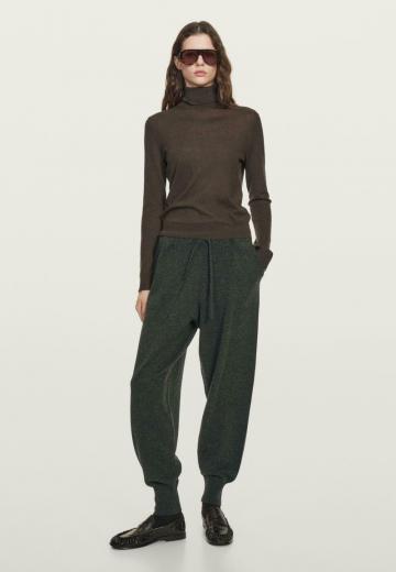 Спортивные штаны