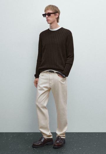 Прямые джинсы