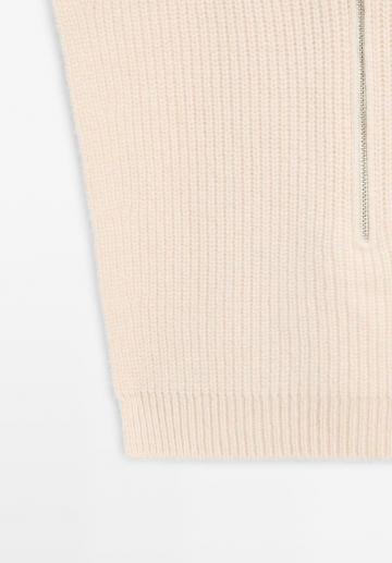 Пуловер без рукавов