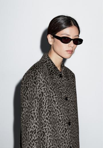 Короткое пальто