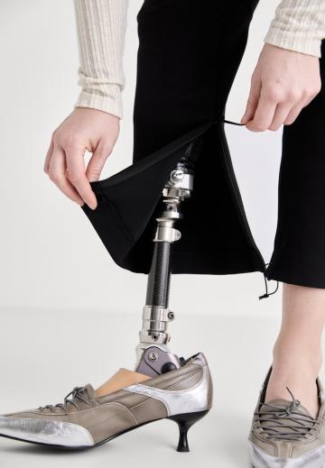 Узкие брюки