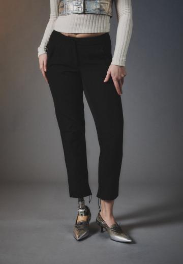 Узкие брюки